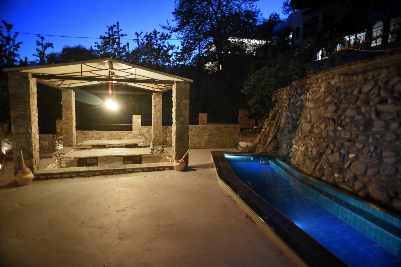 Santa Marina Guesthouse Като-Лутраки Экстерьер фото